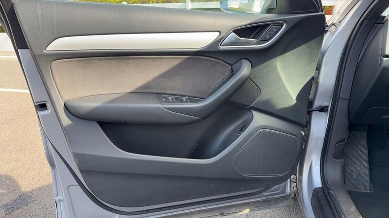 Audi Q3 2.0 Tdi 150 s-Tronic7 Midnight Series - Automatique Toit ouvrant