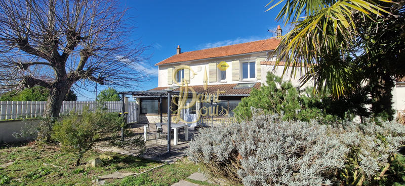 Maison - 175 m² - 6 pièces