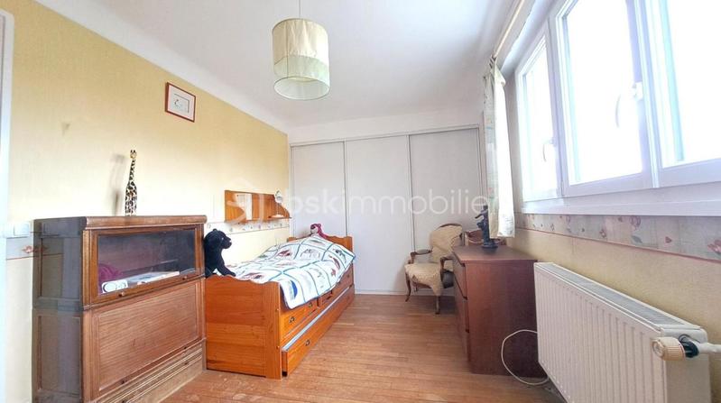 Propriété - 142 m² - 8 pièces