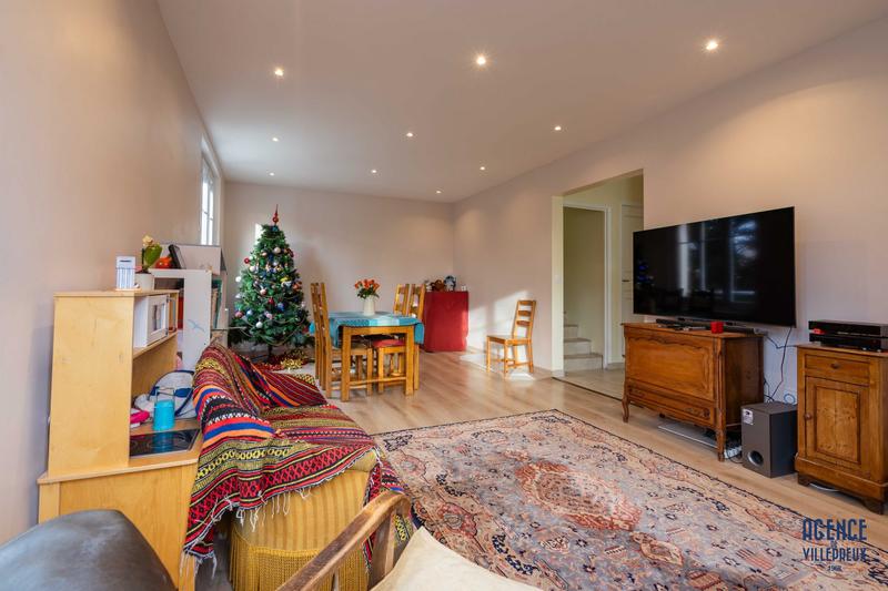 Appartement - 97 m² - 5 pièces