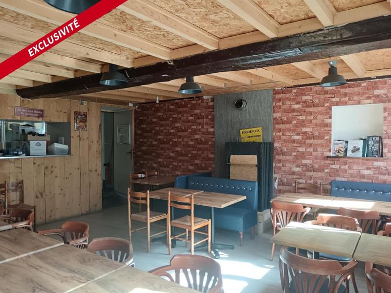 Local commercial - 256 m² - 10 pièces