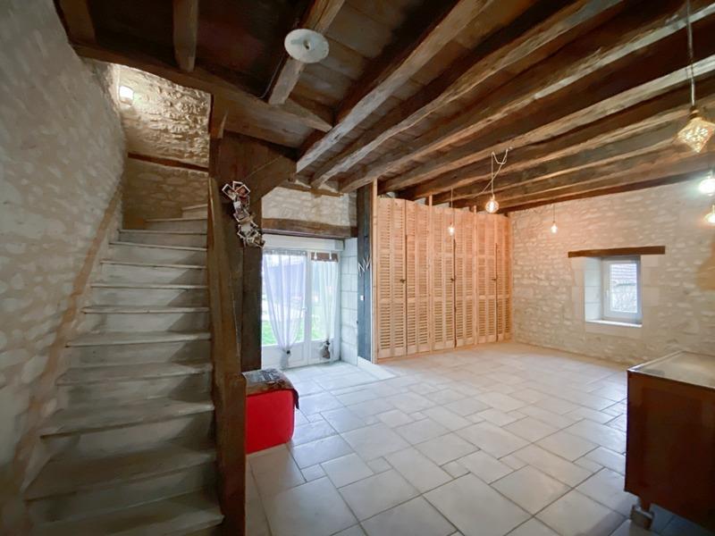 Maison - 220 m² - 7 pièces