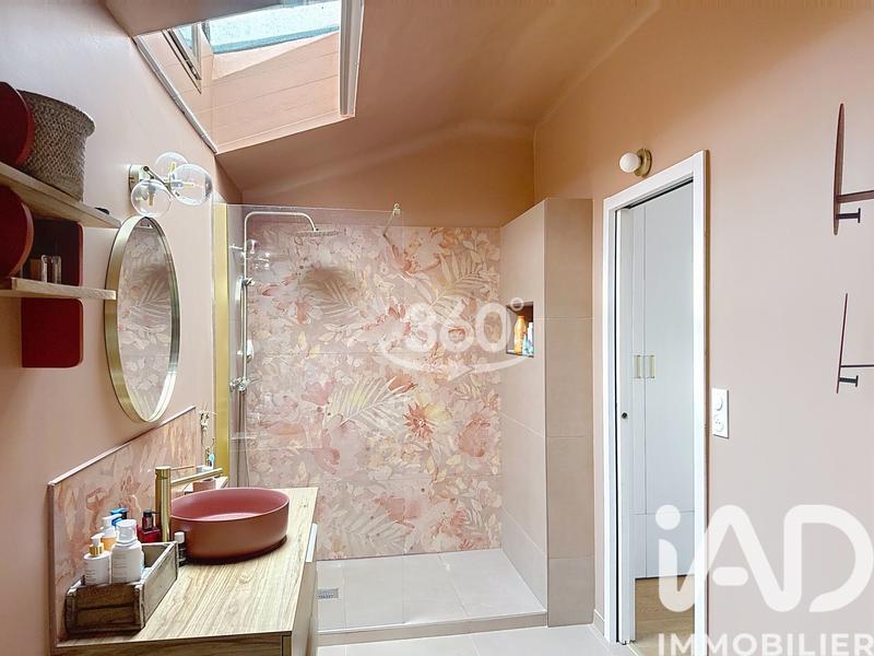 Appartement - 97 m² - 4 pièces