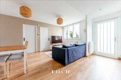 Appartement - 102 m² - 5 pièces