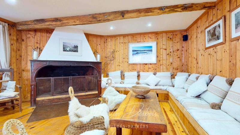 Propriété - 490 m² - 10 pièces