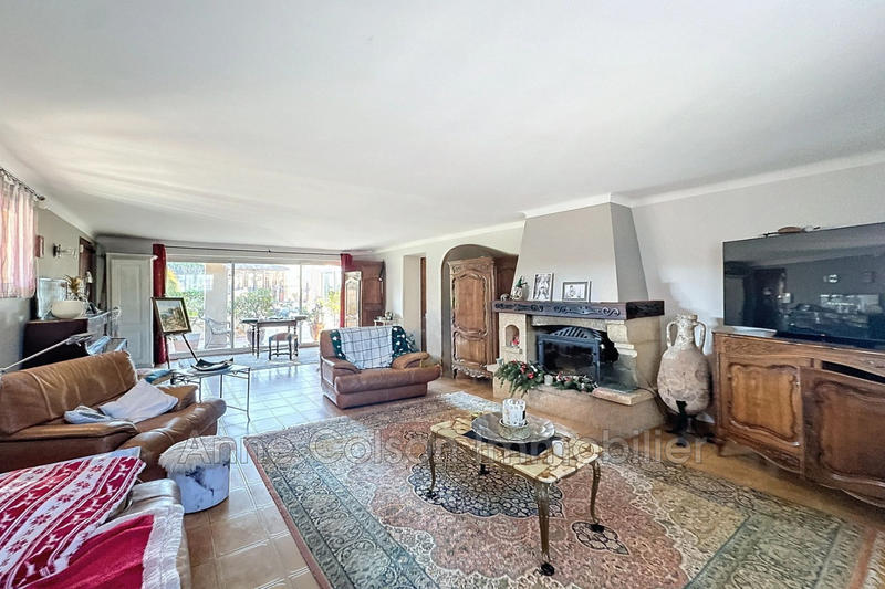 Maison - 201 m² - 7 pièces