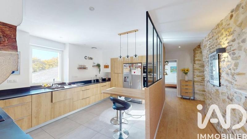 Maison - 172 m² - 6 pièces