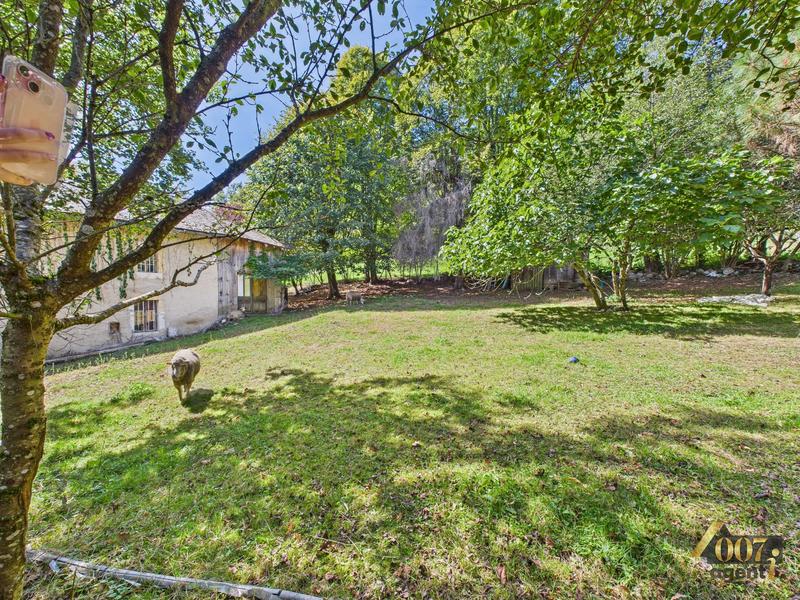 Maison - 225 m² - 8 pièces