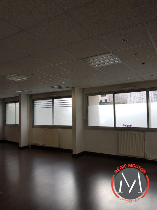 Local commercial - 116 m² - 3 pièces