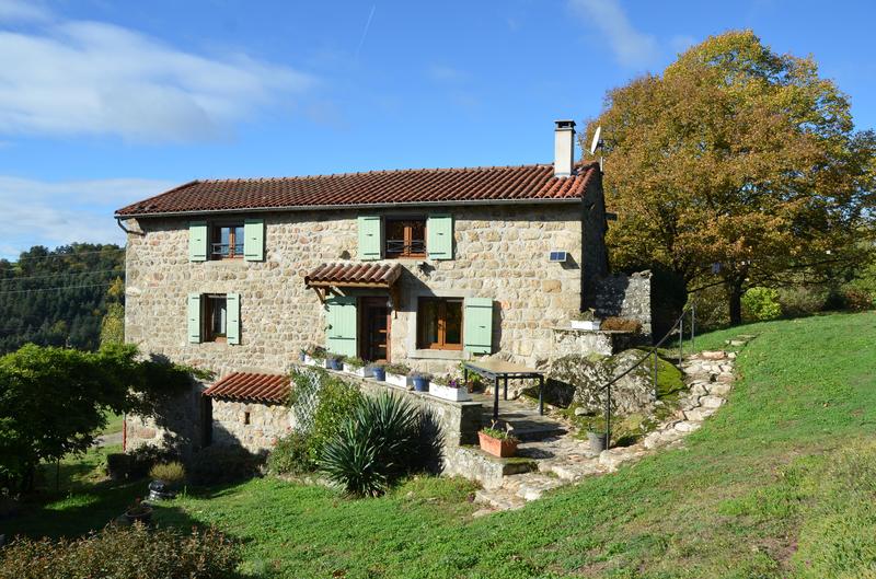 Maison en pierre - 104 m² - 5 pièces