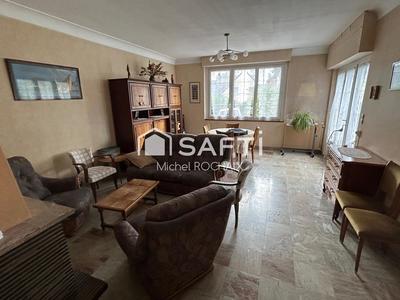 Maison - 103 m² - 6 pièces