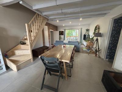 Maison - 190 m² - 8 pièces