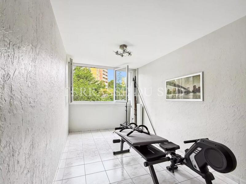 Appartement - 135 m² - 7 pièces