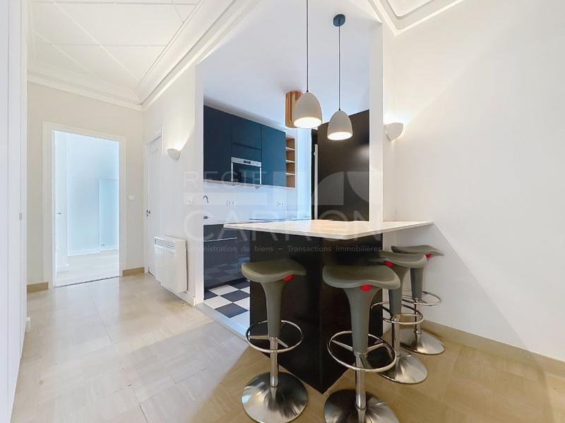 Appartement - 92 m² - 3 pièces