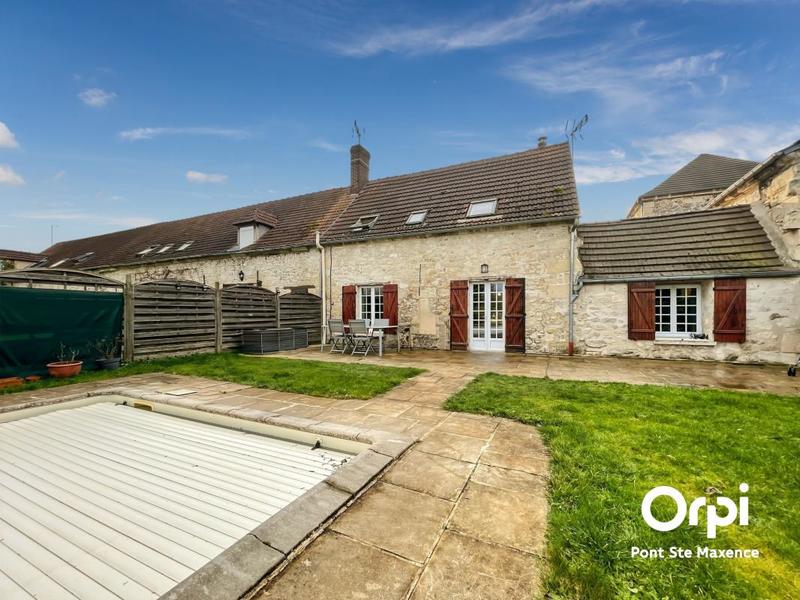 Maison en pierre - 100 m² - 4 pièces