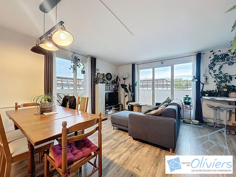 Appartement - 67 m² - 3 pièces