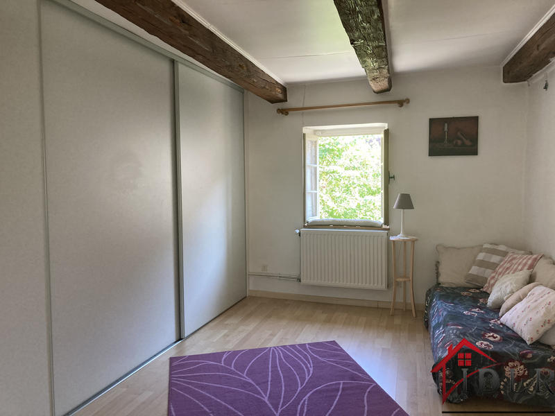Propriété - 355 m² - 17 pièces