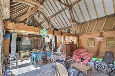 Maison ancienne - 258 m² - 15 pièces