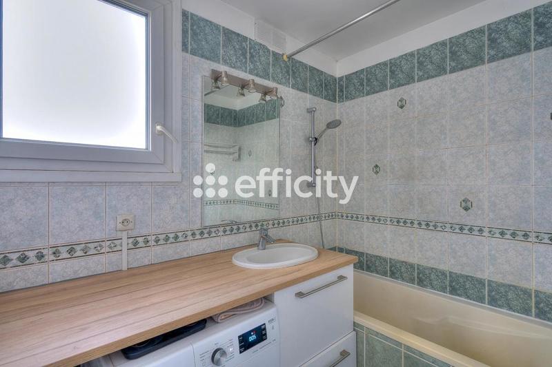 Appartement - 57 m² - 3 pièces