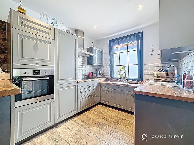 Maison - 152 m² - 6 pièces