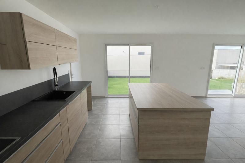 Maison - 108 m² - 5 pièces