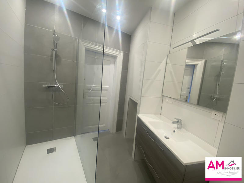 Appartement - 106 m² - 5 pièces