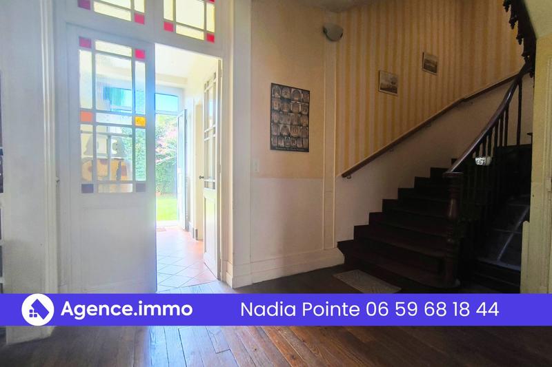 Maison - 174 m² - 7 pièces