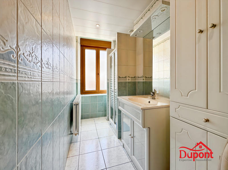 Maison - 96 m² - 4 pièces