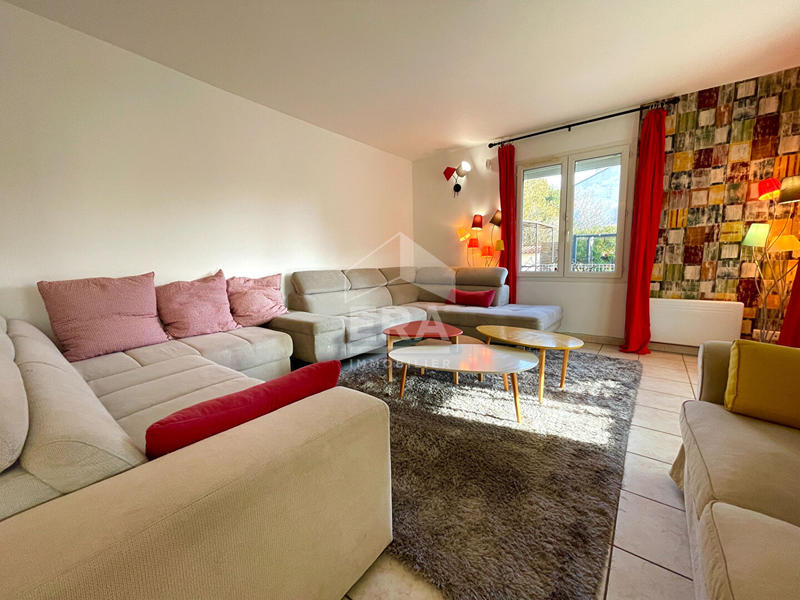 Maison - 165 m² - 5 pièces