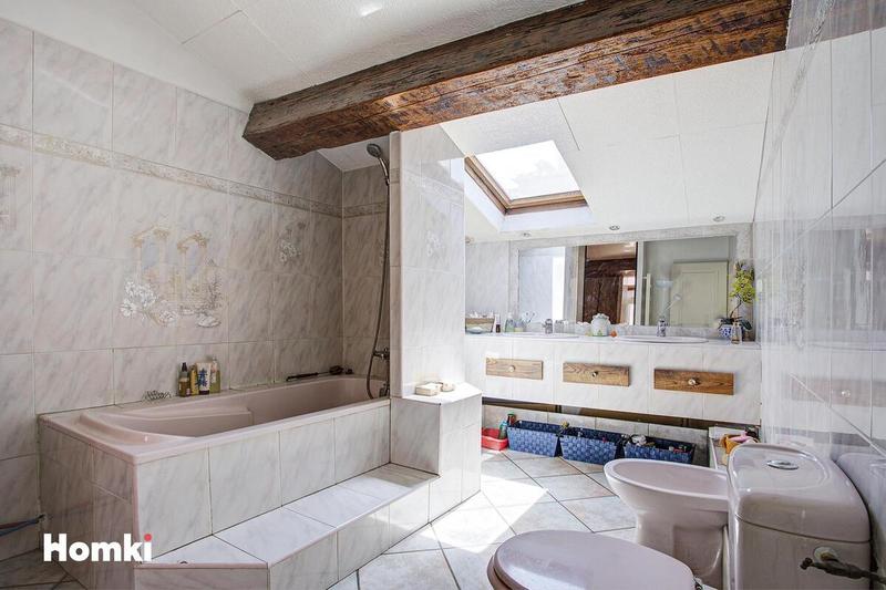 Maison - 167 m² - 5 pièces