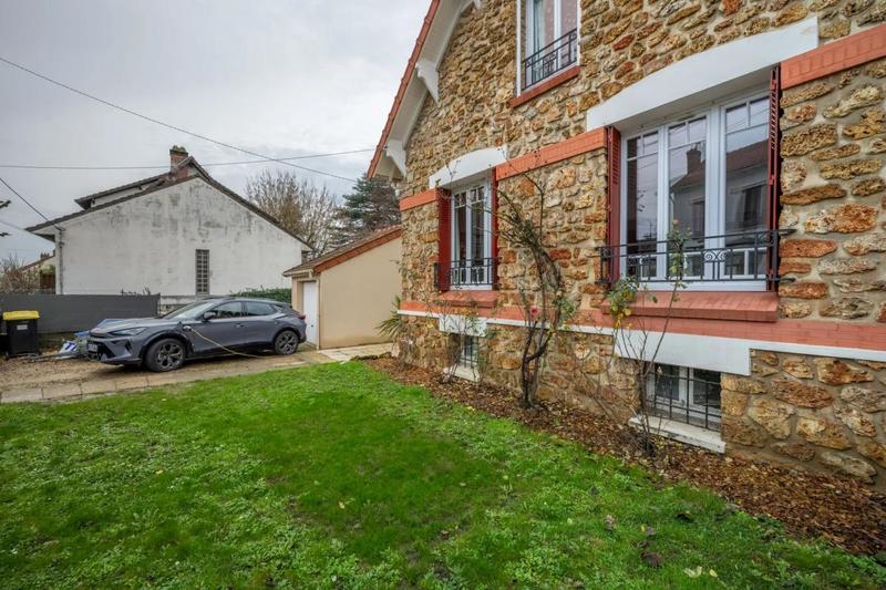 Maison - 83 m² - 4 pièces