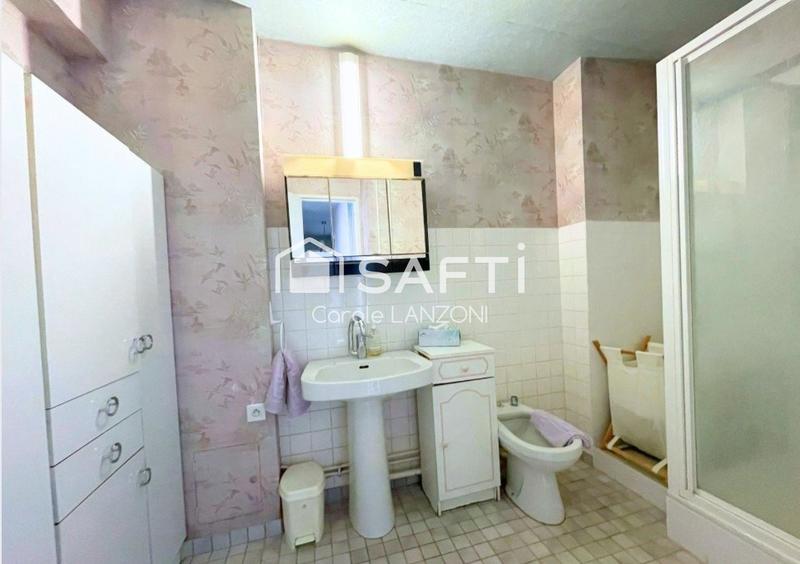 Appartement - 94 m² - 4 pièces