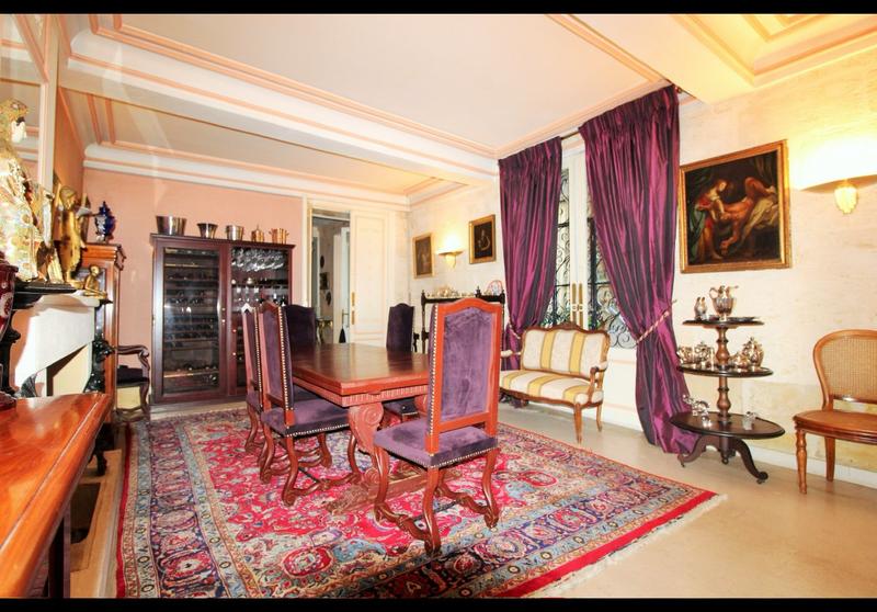 Maison en pierre - 460 m² - 16 pièces