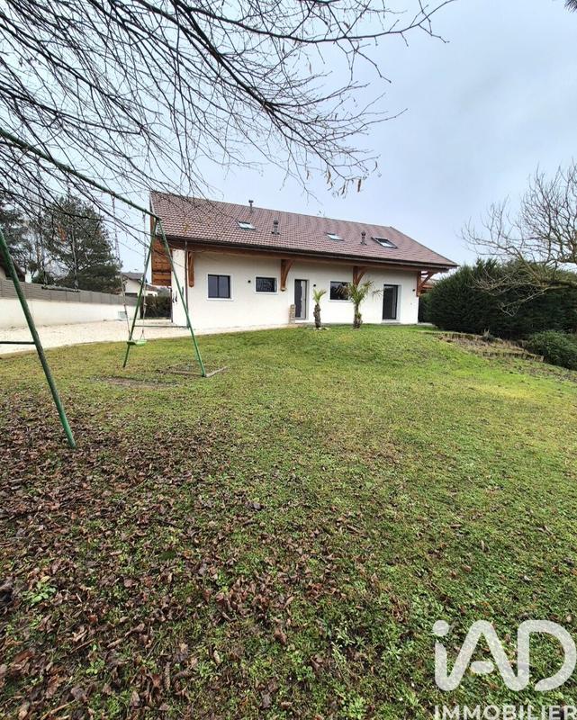 Maison - 192 m² - 5 pièces