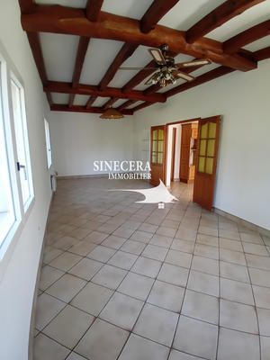 Maison - 180 m² - 5 pièces