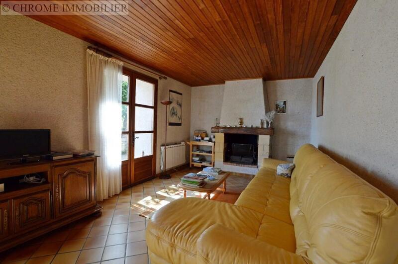 Maison - 219 m² - 9 pièces