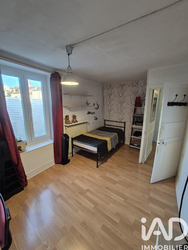 Maison - 101 m² - 5 pièces