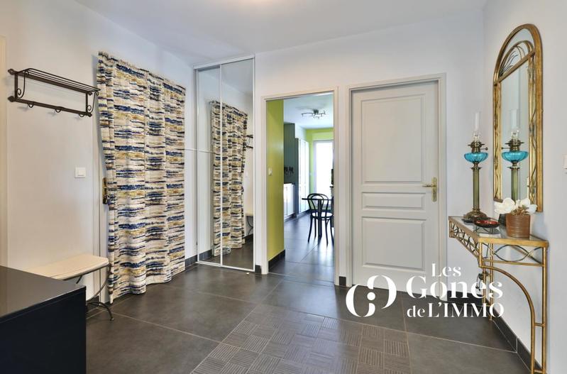 Appartement - 118 m² - 5 pièces