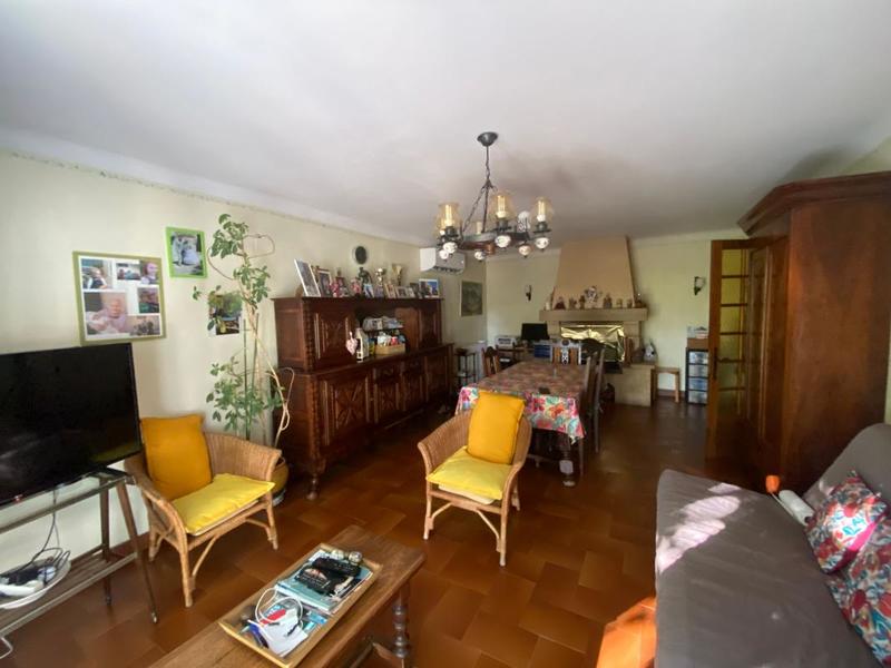 Maison - 157 m² - 6 pièces