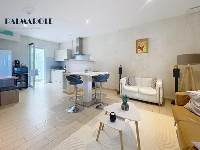 Maison de ville - 100 m² - 4 pièces