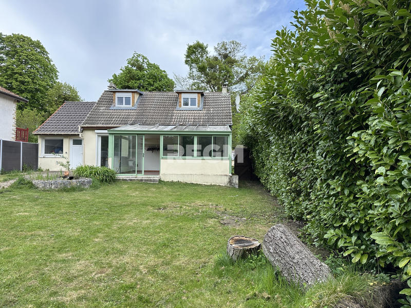 Maison - 85 m² - 5 pièces