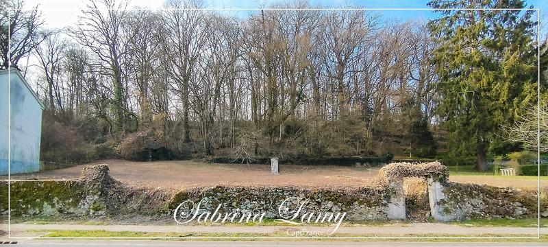 Terrain constructible - 1 676 m²