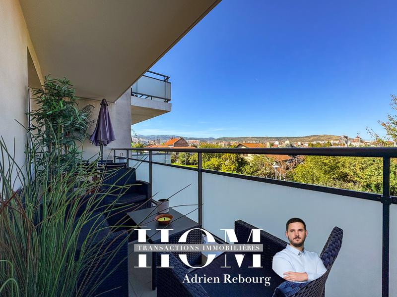 Appartement - 77 m² - 3 pièces