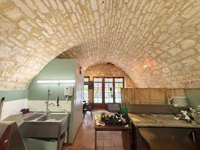 Fonds de commerce - 74 m²