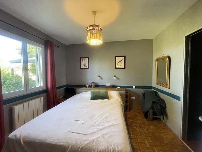 Villa - 210 m² - 9 pièces