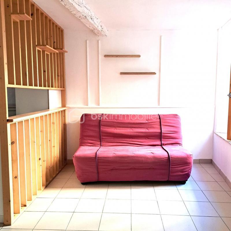 Studio - 24 m² - 1 pièce
