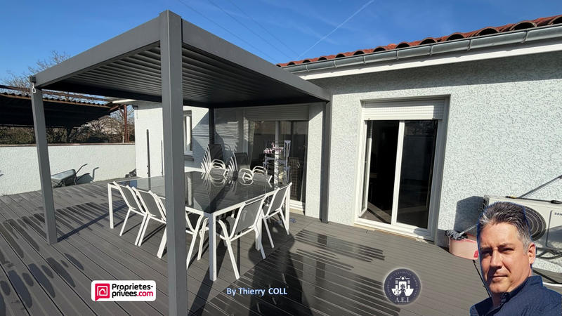 Maison - 98 m² - 6 pièces