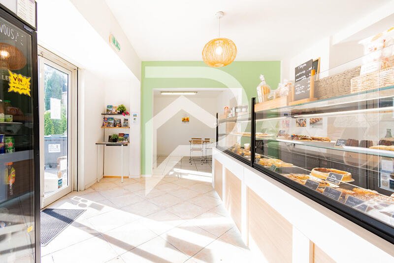 Fonds de commerce - 140 m²