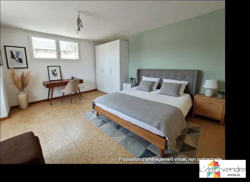 Maison - 249 m² - 9 pièces