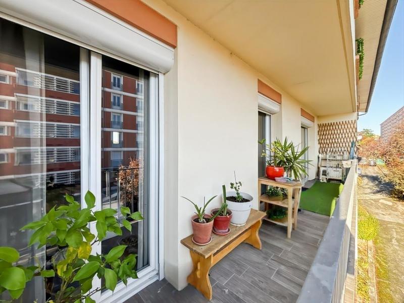 Appartement - 82 m² - 3 pièces